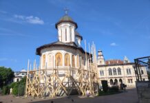 Fonduri europene pentru două biserici din Târgu Jiu