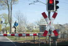 CFR face angajări în Gorj: posturi de acar și păzitor de barieră