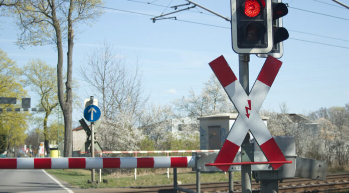 CFR face angajări în Gorj: posturi de acar și păzitor de barieră