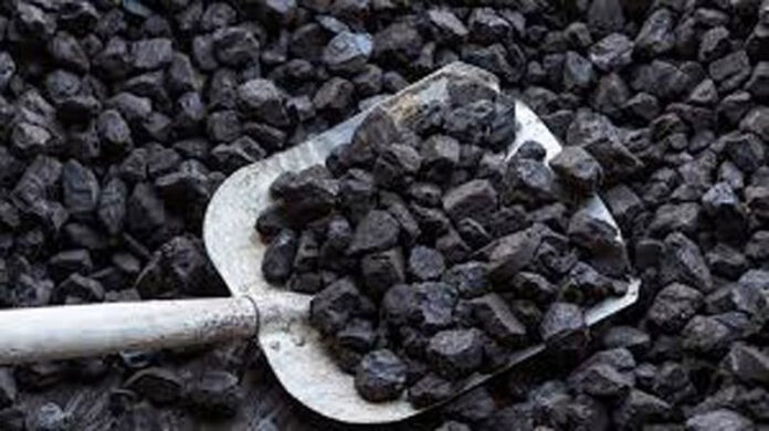 Cum se va împărți cota de cărbune pentru minerii și energeticienii Complexului Energetic Oltenia și cât costă