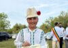 Trofeul festivalului de la Ciuperceni, obținut de un concurent din Dolj