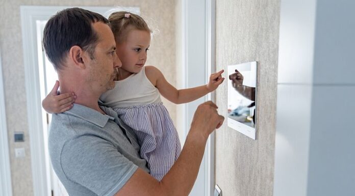 Ce înseamnă, de fapt, un Smart Home premium? Cum tehnologia invizibilă redefineste confortul absolut