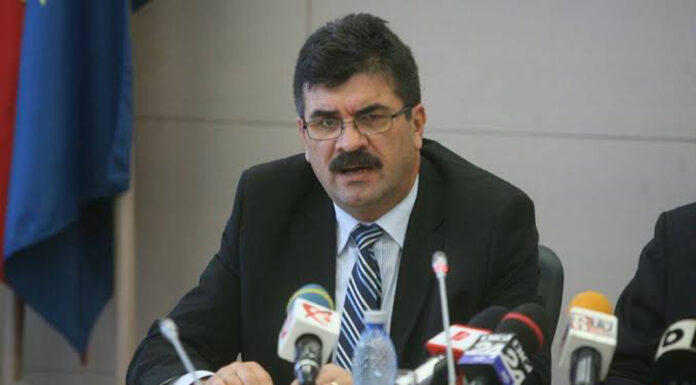 Laurențiu Ciurel: Rolul lui Bolojan este să facă viața imposibilă în România pentru a furniza sclavi Germaniei, Franței, Marii Britanii