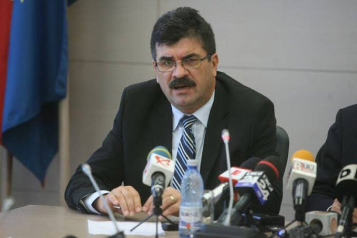 Laurențiu Ciurel: Rolul lui Bolojan este să facă viața imposibilă în România pentru a furniza sclavi Germaniei, Franței, Marii Britanii