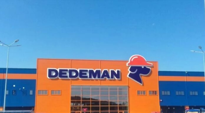 Dedeman Târgu Jiu, printre primele magazine din țară care vor avea stații de încărcare a mașinilor electrice