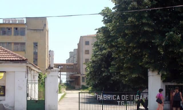 Dreptate după ani de muncă în condiții grele. Deși actele s-au pierdut, a câștigat în instanță mai mulți bani la pensie