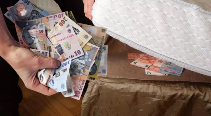 A rămas fără pensie după ce a plecat la cumpărături