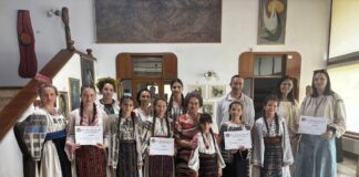 Câștigătoarele concursului „Cămașa cu Altiță, Identități gorjenești”, premiate la Târgu Jiu