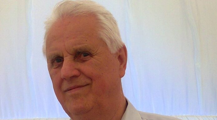 Profesorul Marin Arcuş extrage bijuteriile culturii de la A la Z (III) – Cultura umanităţii ne demonstrează cu prisosinţă că vorbele de duh sunt adevărate instrumente şi excelente posibilităţi, dacă nu chiar oportunităţi de reflecție!