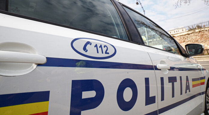 Poliția Economică, și la Primăria Drăguțești! Edilul-șef a fost reținut