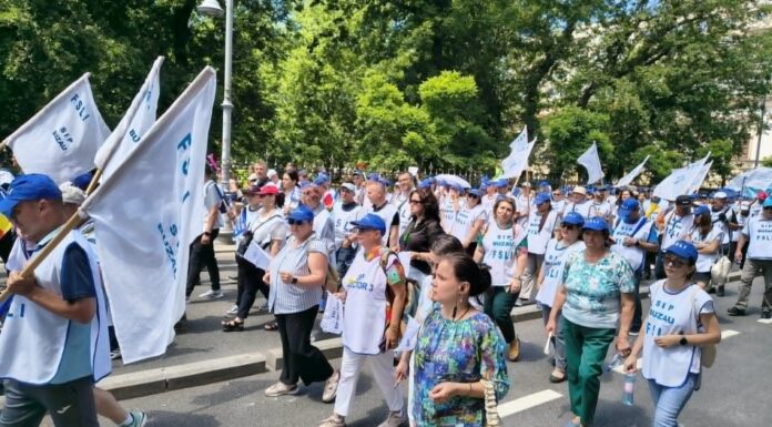 Protest în stradă al profesorilor: „Educația este din nou batjocorită!”