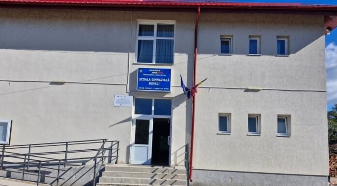 Sală de sport, bibliotecă și teren de minifotbal pentru elevii din Novaci