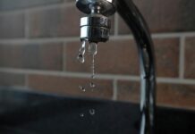 Panouri solare pentru apă caldă: calculele care te scapă de alegeri greșite