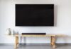 Soundbar sau home cinema: ce alegi când televizorul tău merită mai mult decât sunetul din boxele lui