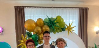Și-a sărbătorit majoratul alături de medicii care i-au dăruit o șansă la viață. „Ai fost un luptător”