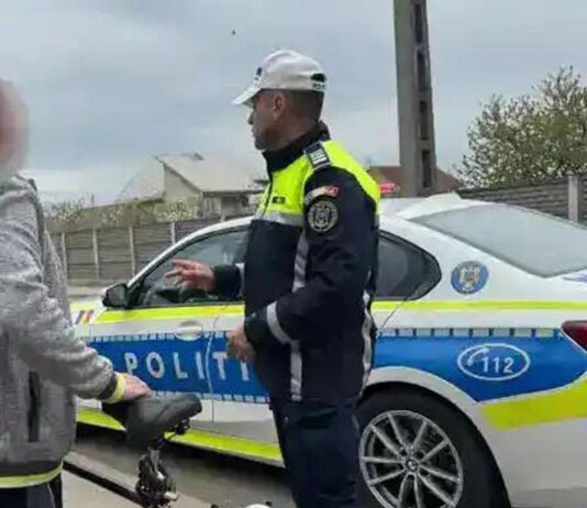 Bicicliștii, conducătorii de trotinete electrice și pietonii, verificați de polițiști