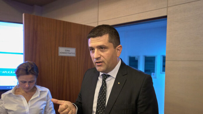 Miruță, reacție la „dezinformările” lui Ponta!