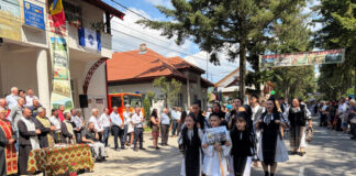 Mii de participanți la Nedeia de Sfântul Ilie de la Polovragi!