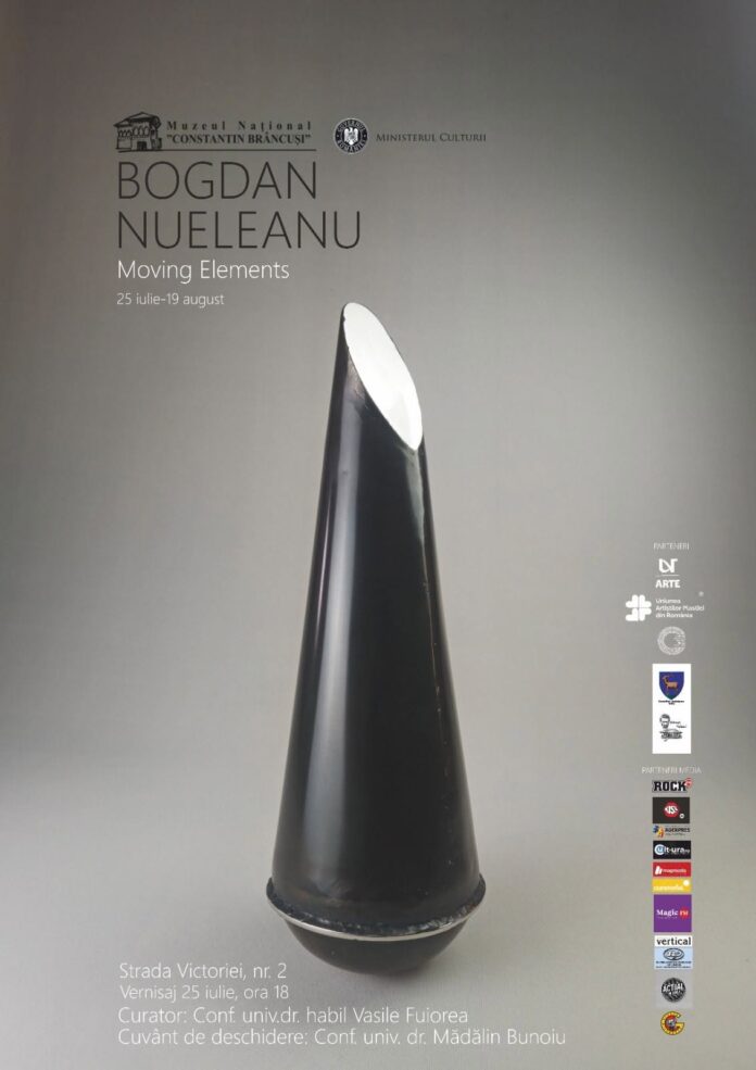 Bogdan Nueleanu aduce la Târgu Jiu expoziția de sculptură „Moving Elements”