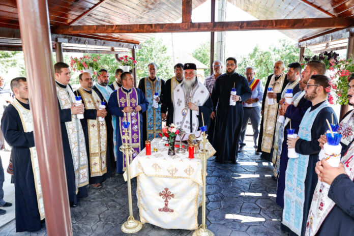 Învăţătura Preotului de mir – „Am sfinţit astăzi capela, clopotniţa şi prăznicarul din localitatea dumneavoastră, Scoruşu, în ziua cinstirii Sfântului Ilie”!