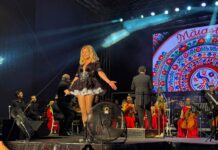 Parcul Coloanei Fără Sfârșit, neîncăpător la concertul Loredanei