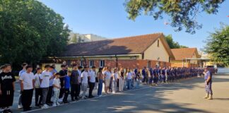 Zeci de elevi din Turceni au descoperit viața de cadet în Forțele Navale Române