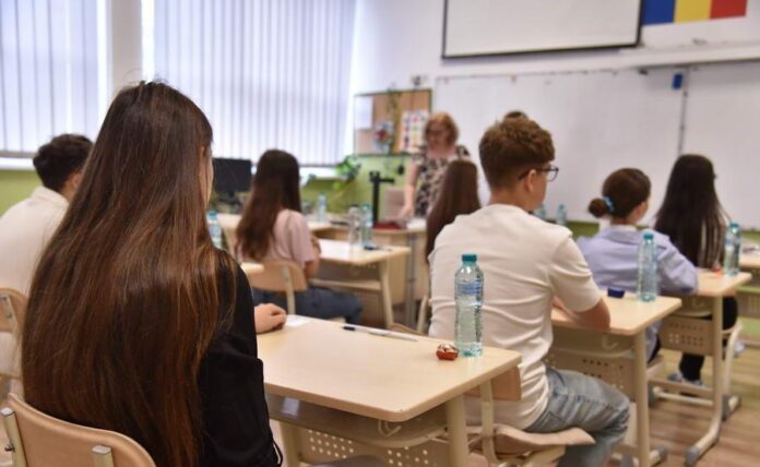 Gorjul – locul 6 la Evaluarea Națională. Notă mărită, după contestații, de la 8,25 la 9,55!