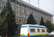 Tată și fiu, împușcați cu un pistol cu bile în Târgu-Jiu