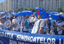 „Anul școlar trebuie să înceapă în condiții optime”. Apel către Parlament după decizia privind legile educației