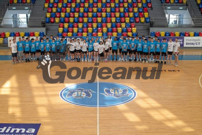A început a doua tabără de baschet de la Târgu Jiu
