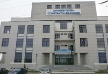 Cei mai buni admiși la UCB, răsplătiți cu o tabără de vară