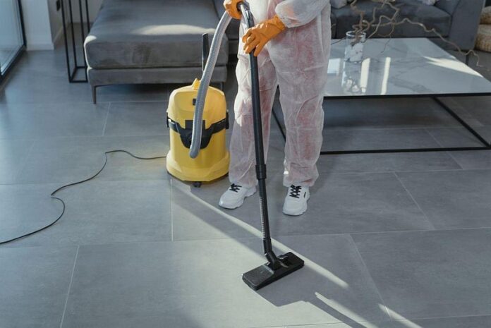 1.aspiratorkarcherpentrutapiteriesicovoarepetelesescotdartimpuldeuscaredepindedetehnica