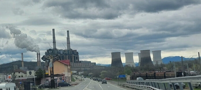 Marea scamatorie a legilor decarbonizării! Cum a reambalat PSD, din postura de salvator, prevederi pe care același partid le-a îngropat când era la butoanele guvernării!
