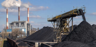 Cărbunele din Gorj pleacă pe calea ferată spre Craiova. Carpatica Feroviar, singurul ofertant