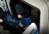 Frați reținuți după scandal în fața blocului, pentru că muzica era dată prea tare