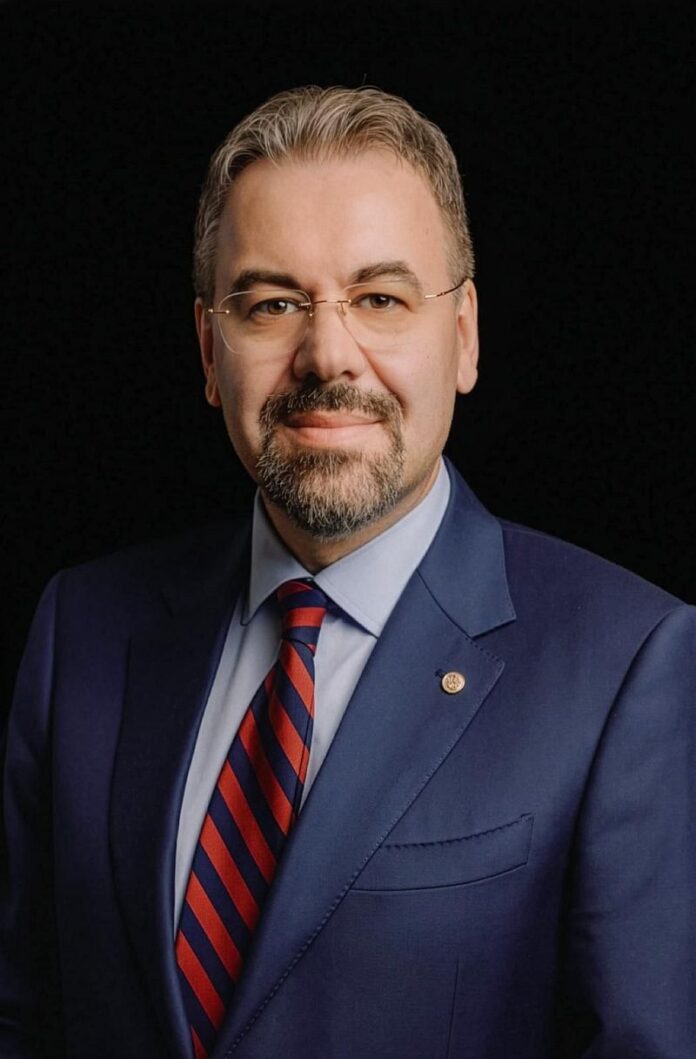 Leonardo Badea Prim-viceguvernator BNR