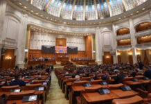Liberalii vor sesiune extraordinară a Parlamentului pentru Legea salarizării