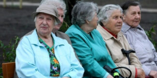 Modificare: Pensia vine mai târziu pentru o parte dintre pensionari