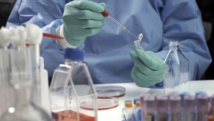 Servicii medicale gratuite pentru tinerii din Plopșoru