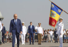 Bolojan, huiduit la Constanța și în acest an de Ziua Marinei