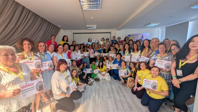 Un profesor gorjean, printre ambasadorii eTwinning din România