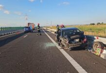 Accident cu trei autoturisme pe DEx12