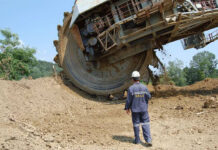 Minerii din trei cariere încearcă să țină în priză grupul-rezervă de la Termocentrala Rovinari
