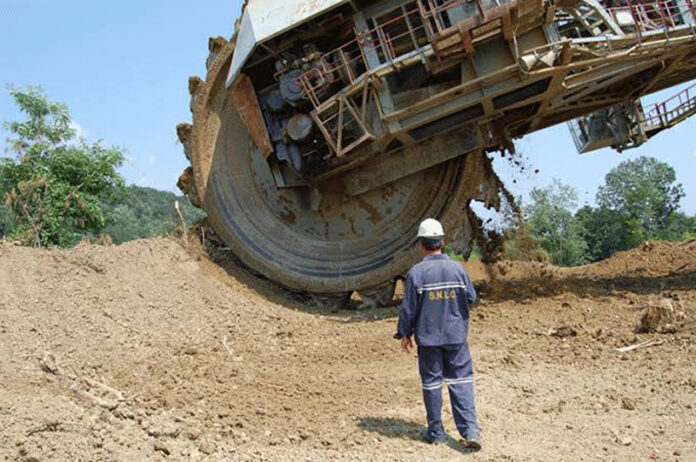 Minerii din trei cariere încearcă să țină în priză grupul-rezervă de la Termocentrala Rovinari