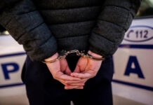 Pensionar reținut după ce și-a abandonat telefonul prin care era supravegheat de polițiști, în cutia poștală