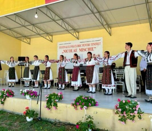 Noi premii pentru cursanții Școlii Populare de Arte Târgu Jiu