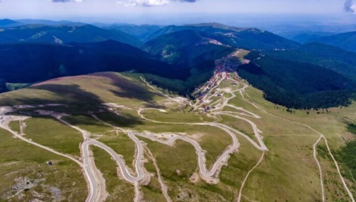 Transalpina, în topul celor mai spectaculoase șosele din Europa