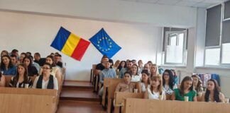 Revedere cu emoții la Novaci. Din nou în băncile liceului, după 20 de ani!
