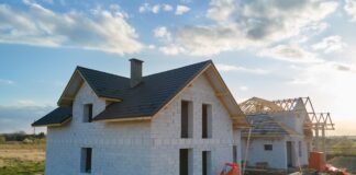 Ce poți construi fără autorizație. Noile reguli schimbă lucrurile pentru proprietarii de case și terenuri