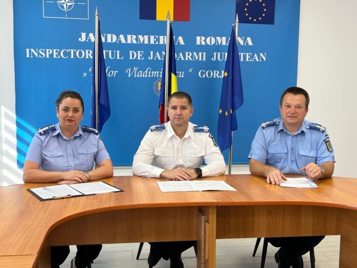 370 de amenzi în școlile din Gorj, cele mai multe pentru fumat. Ce au descoperit jandarmii în ultimul an școlar